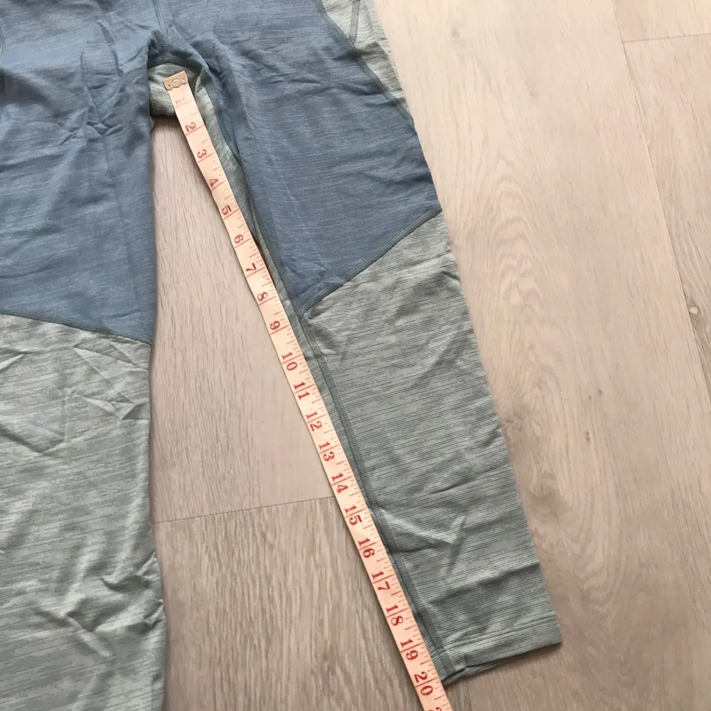 OUTDOOR BLUE COLOR BLOCK LEGGINGS YOGA PANTS WOMENS SMALL